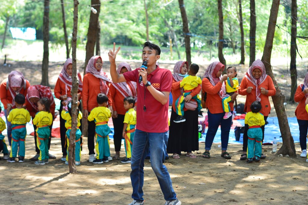 Paket Wisata Outbound Anak di Pantai Panduri Tuban