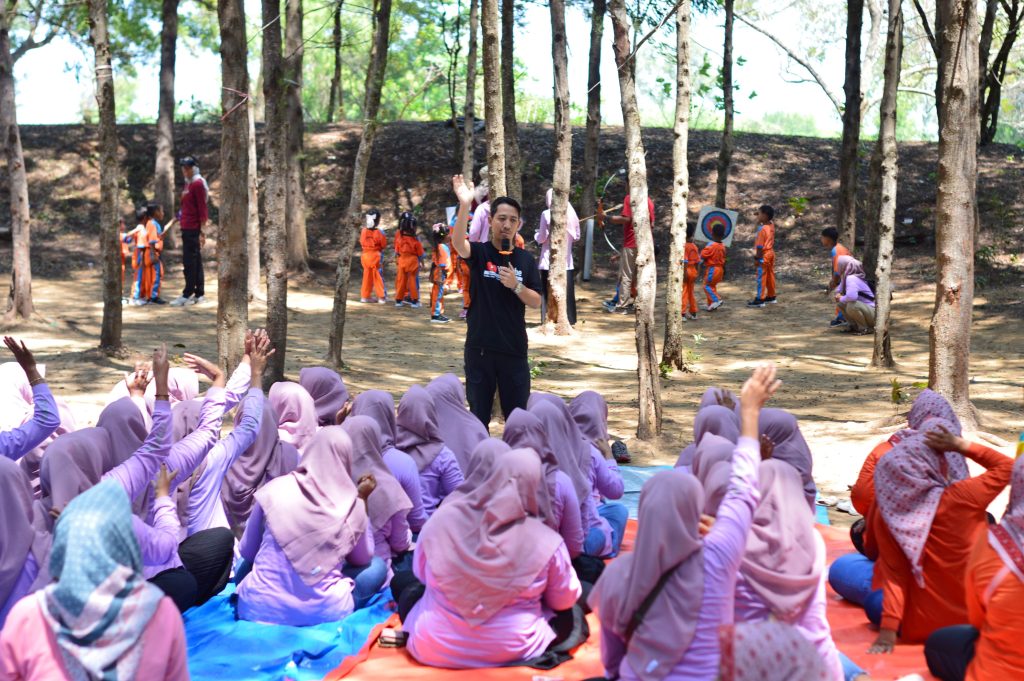 Paket Wisata Outbound Anak di Pantai Panduri Tuban